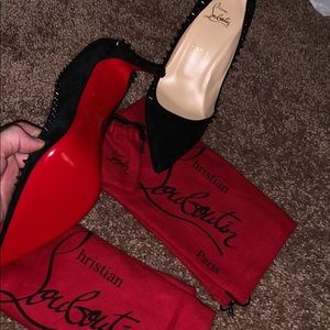 COPY - Heels never worn to small!